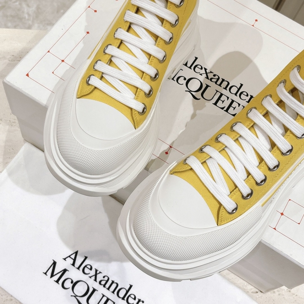 👑👑Alexander McQueen Nice sneakers 👟👟 - Picture 9 of 9